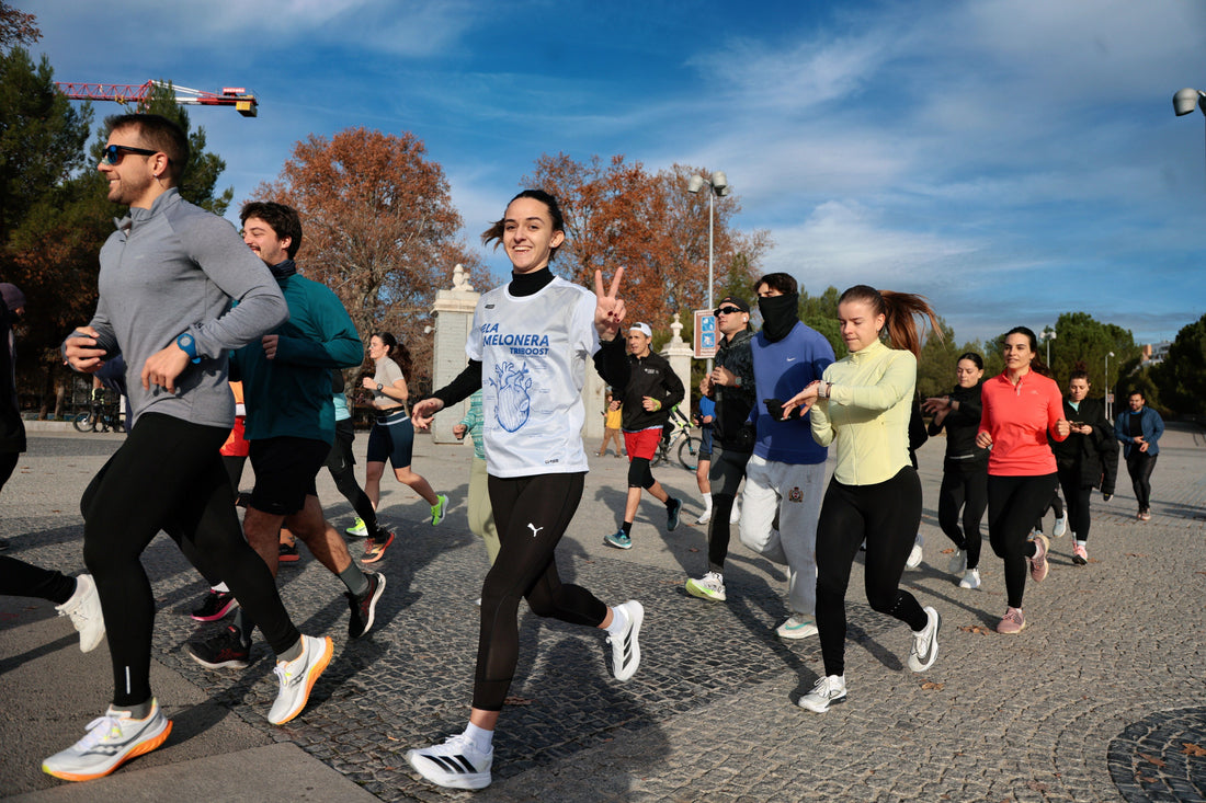 Gente corriendo en un easy run con las tiras ZenFlow